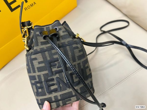 New Arrival Fendi HandBag F079