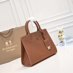 New Arrival Burberry Handbag B002