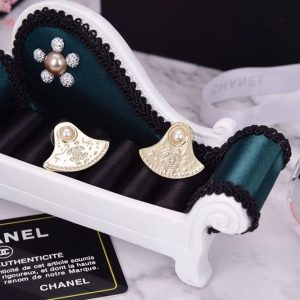 New Arrival Chanel Earrings Women 006