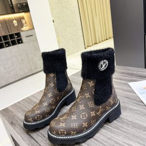 New Arrival LV Women Shoes 328