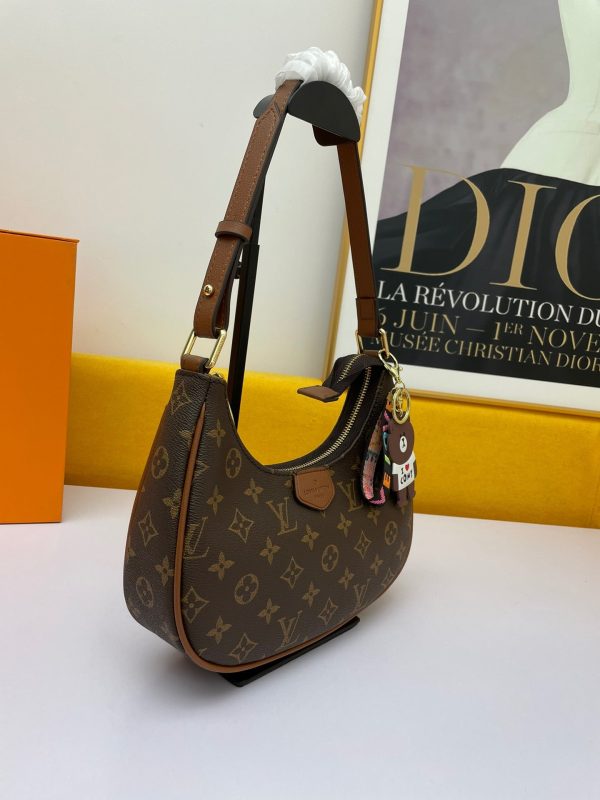 New Arrival L*V Handbag 679