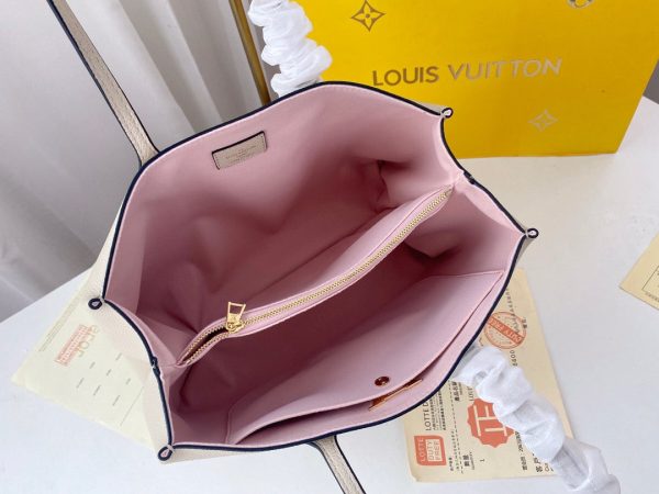 New Arrival L*V Handbag 590