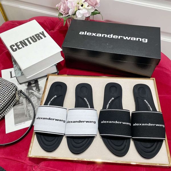 New Arrival Women Slippers 018