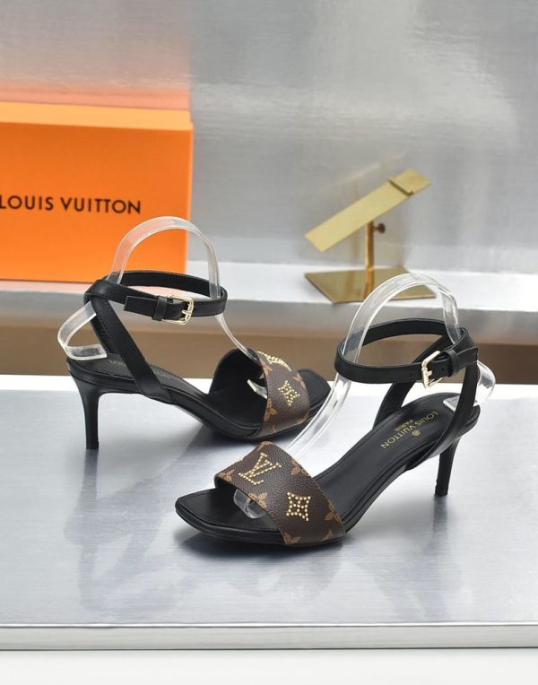 New Arrival LV Women Shoes 219