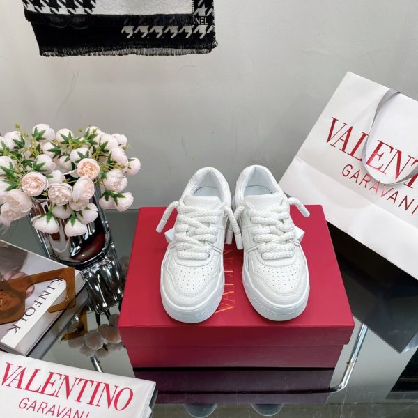 New Arrival LV Women Shoes 232