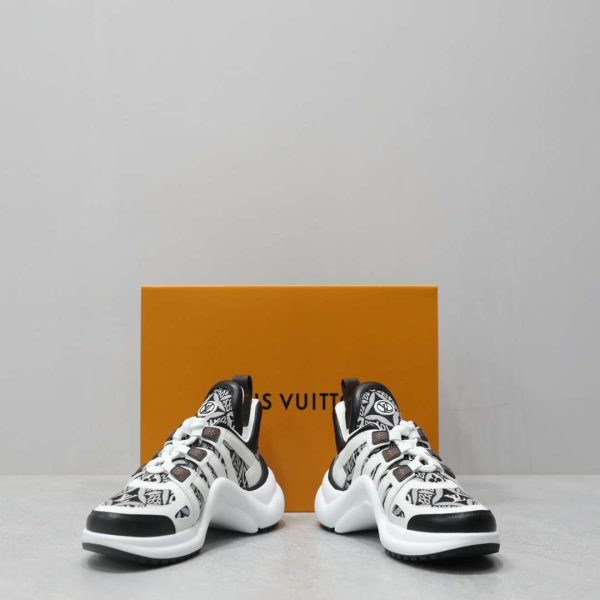 New Arrival LV Dad Sneakers 016