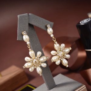 New Arrival Chanel Earrings Women 033