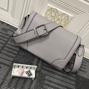 New Arrival L*V Handbag 750