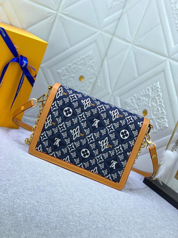 New Arrival L*V Handbag 915