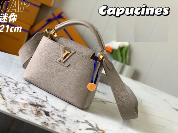 New Arrival Top Quality Handbag 072