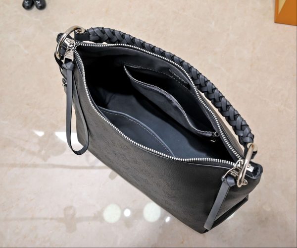 New Arrival L*V Handbag 1025