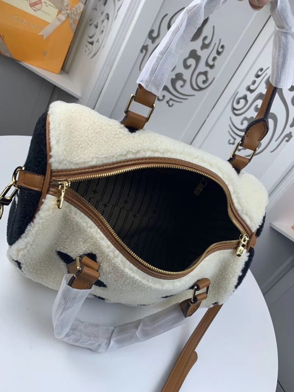 New Arrival L*V handbag 197