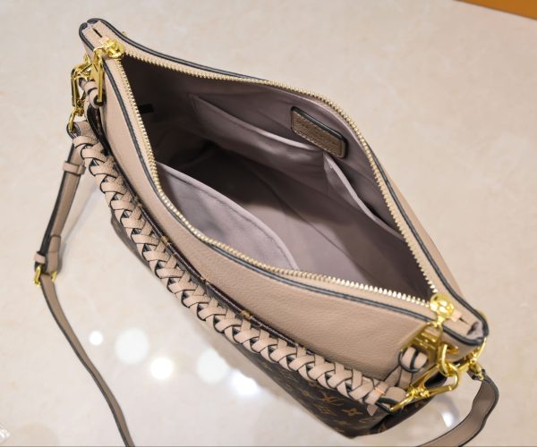 New Arrival L*V Handbag 875