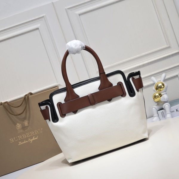 New Arrival Burberry Handbag B008