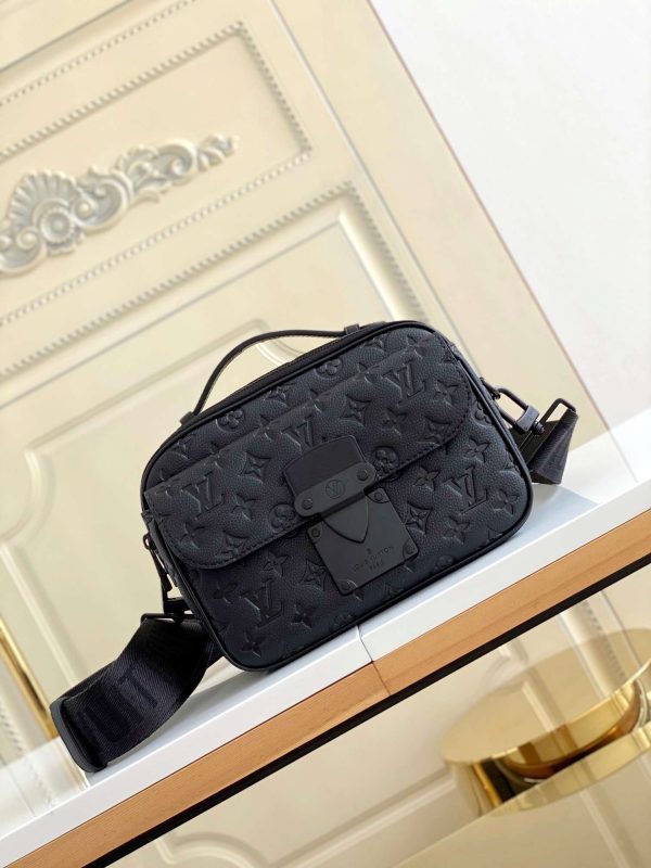 New Arrival Top Quality Handbag 069