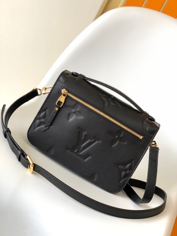 New Arrival Top Quality Handbag 079