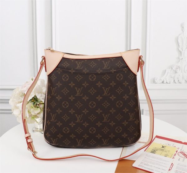 New Arrival L*V Handbag 759