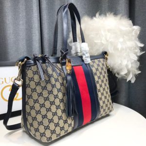 New Arrival GG handbag 321