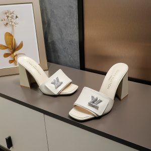 New Arrival LV Women Shoes 178