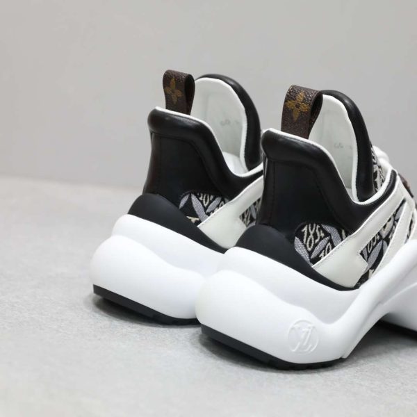 New Arrival LV Dad Sneakers 016