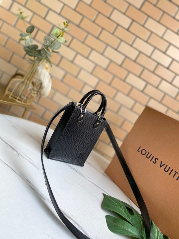 New Arrival L*V Handbag 584