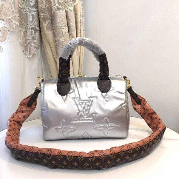 New Arrival L*V Handbag 973