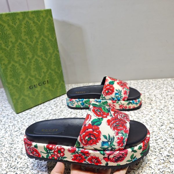 New Arrival Women Slippers 104