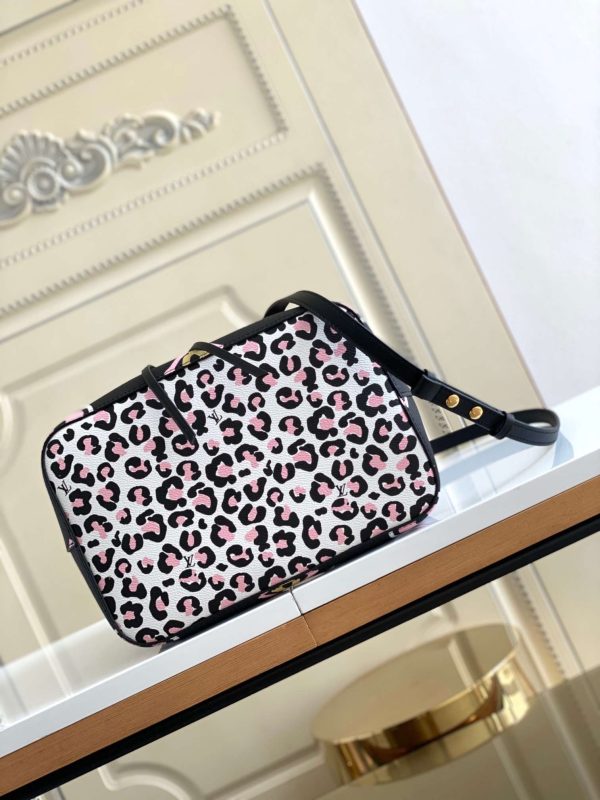 New Arrival Top Quality Handbag 064