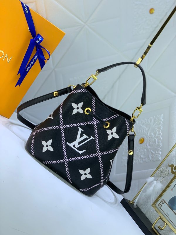 New Arrival L*V Handbag 775