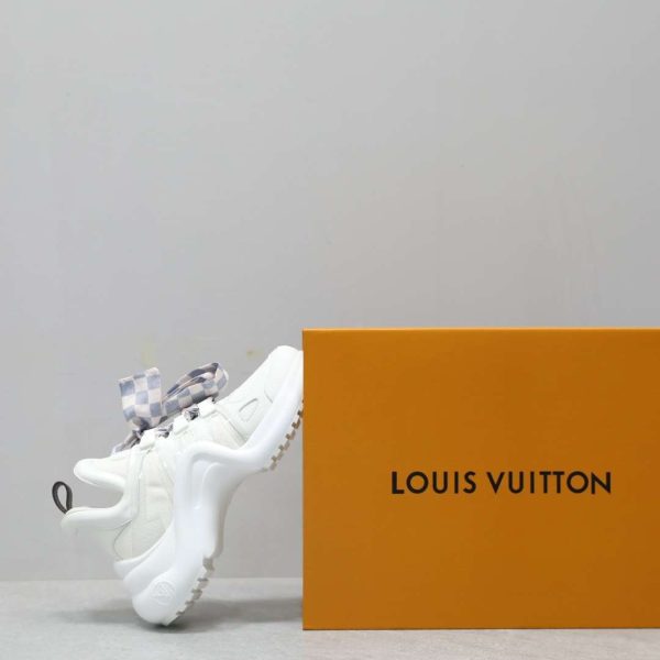 New Arrival LV Dad Sneakers 030