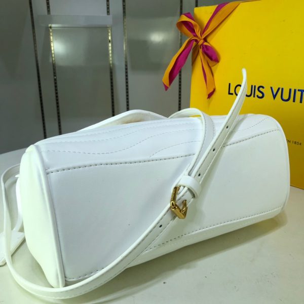 New Arrival L*V Handbag 682