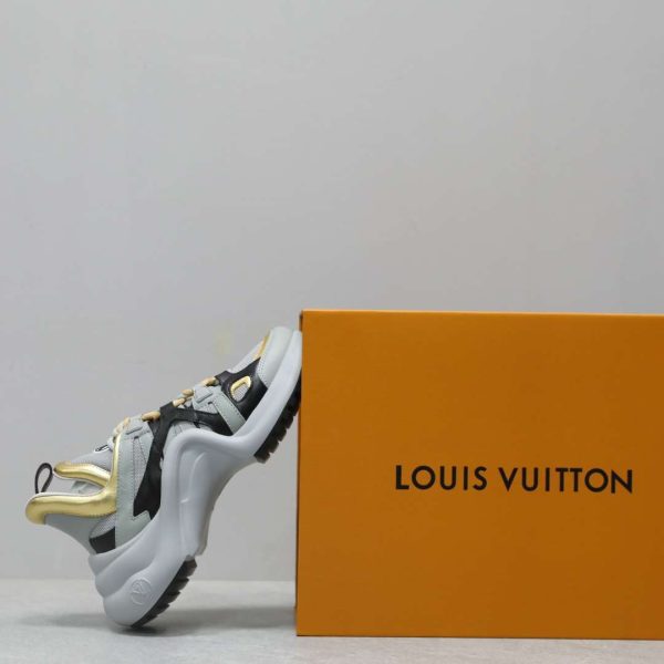 New Arrival LV Dad Sneakers 021