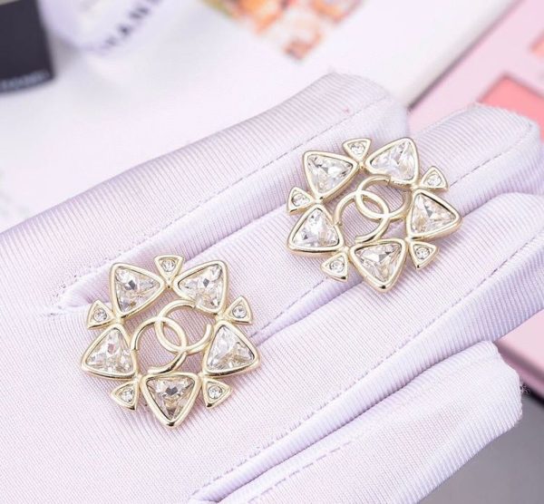 New Arrival Chanel Earrings Women 010