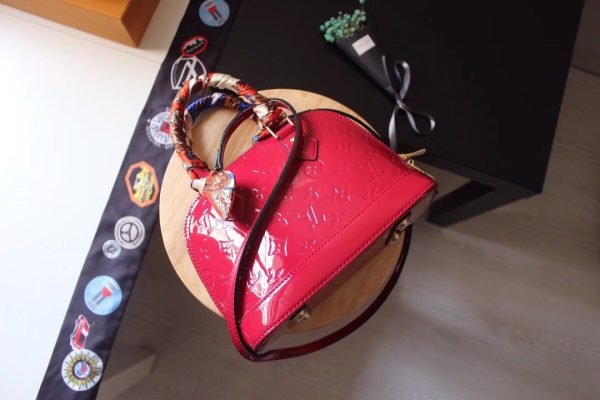 New Arrival L*V Handbag 625