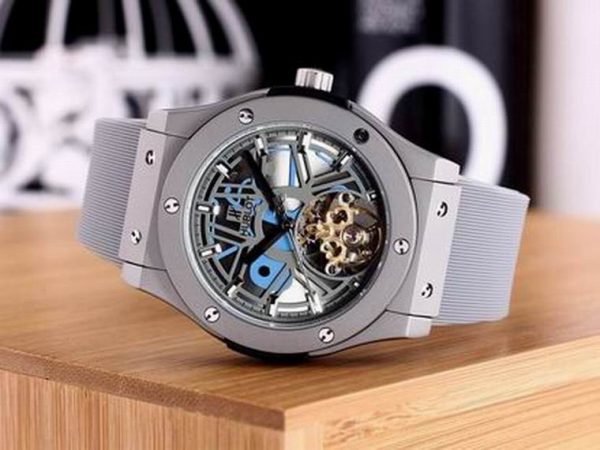 New Arrival Hublot Men Watch H028