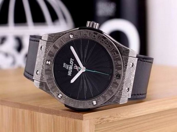 New Arrival Hublot Men Watch H030