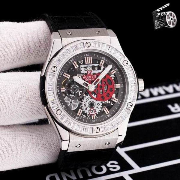 New Arrival Hublot Men Watch H025