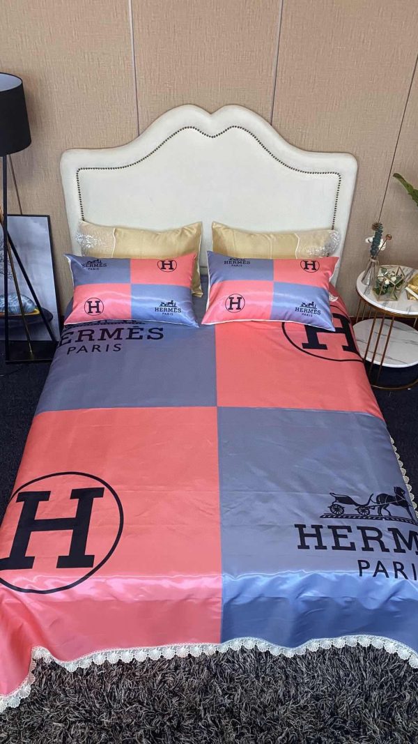 Hermes Paris Luxury Brand Type Bedding Sets 029