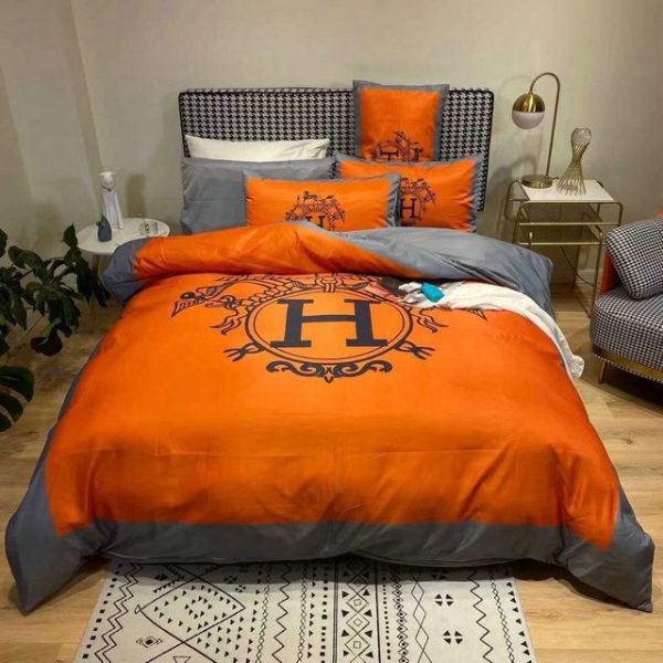 Hermes Paris Luxury Brand Type Bedding Sets 049