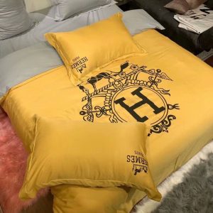 Hermes Paris Luxury Brand Type Bedding Sets 064