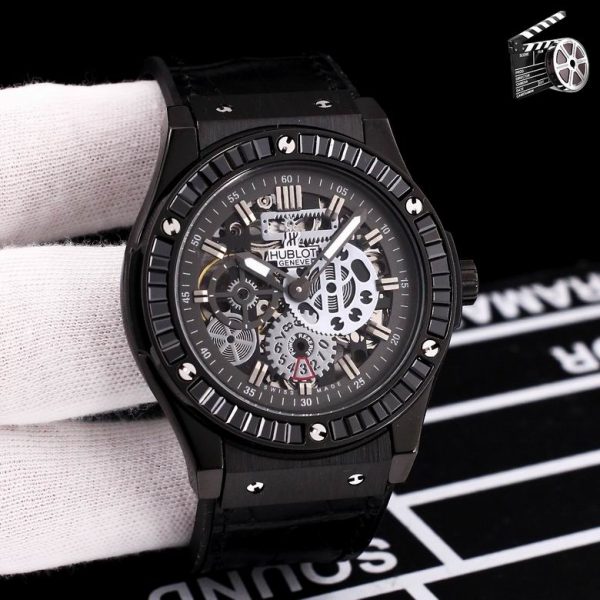 New Arrival Hublot Men Watch H017