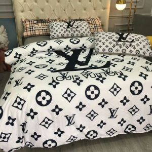 LV Type Bedding Sets Duvet Cover LV Bedroom Sets Luxury Brand Bedding 095