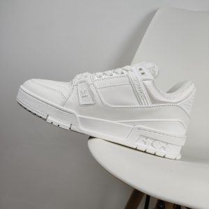 New Arrival LV Trainers T002 All White