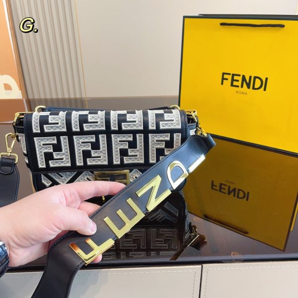 New Arrival Fendi HandBag F151