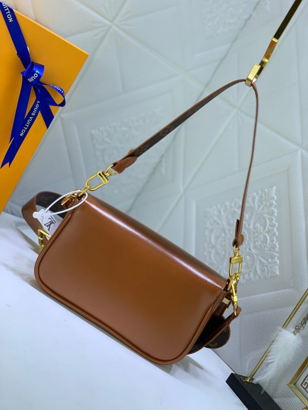 New Arrival L*V Handbag 781