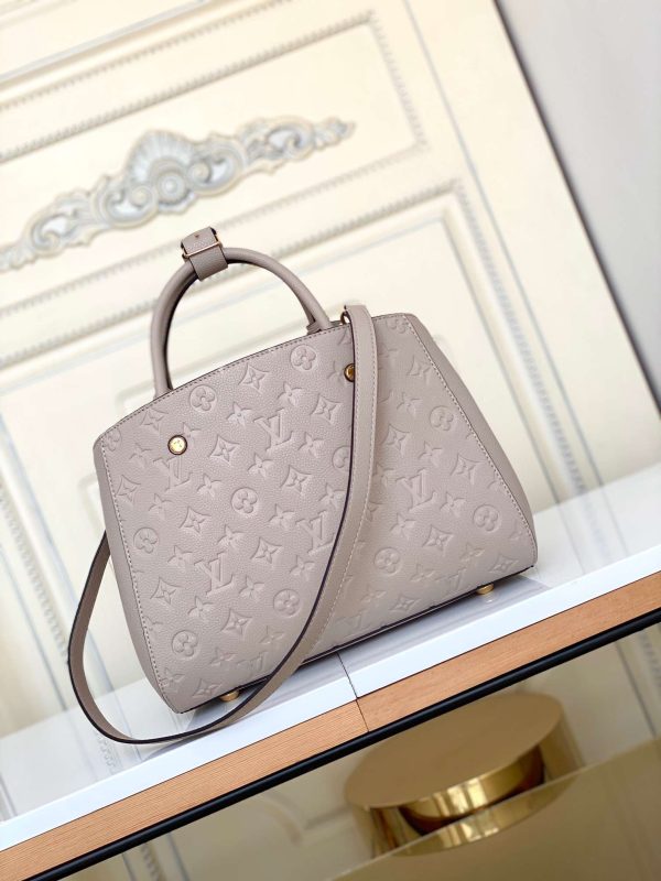 New Arrival Top Quality Handbag 028