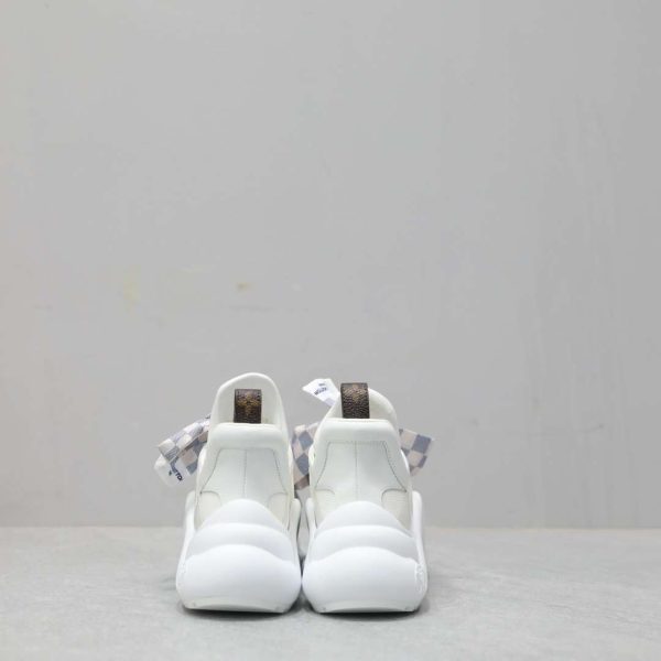 New Arrival LV Dad Sneakers 030