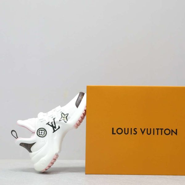 New Arrival LV Dad Sneakers 032