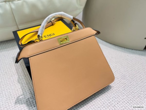 New Arrival Fendi HandBag F113