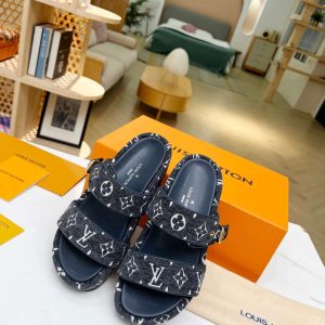 New Arrival LV Women Shoes 161